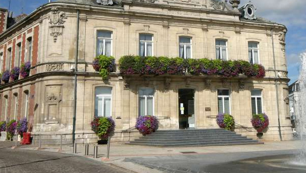 Les services de la maire de Caudry