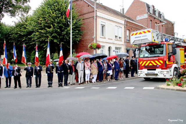 Cérémonie du 14 juillet ...