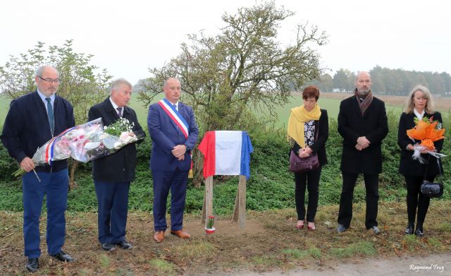 Hommage à Ginette ALVAREZ ...