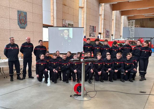 Hommage des Jeunes Sapeurs-Pompiers à Monsieur Pascal Baudoux ...