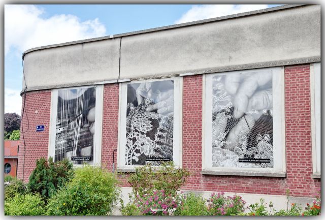 Le savoir-faire dentellier s'expose sur les murs de l'usine Sophie Hallette ...