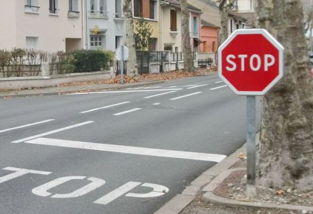 Nouveaux stops à Caudry, pourquoi ?