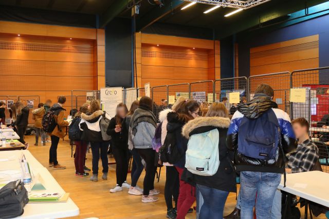Succès du forum post-bac ...
