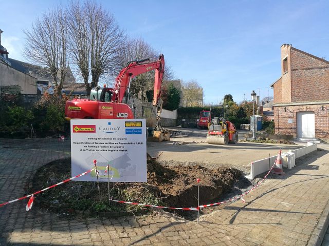 Travaux de mise en accessibilité du parking des annexes de la mairie...