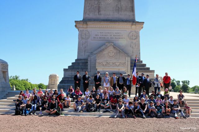 Voyage à Lorette et Vimy avec les élèves du cm2 de Janssoone...