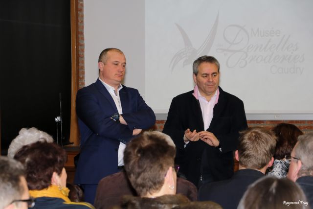 Xavier BERTRAND, président de la Région Hauts-de-France, en visite à Caudry...