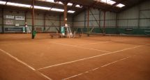 Création de deux terrains de tennis supplémentaires.