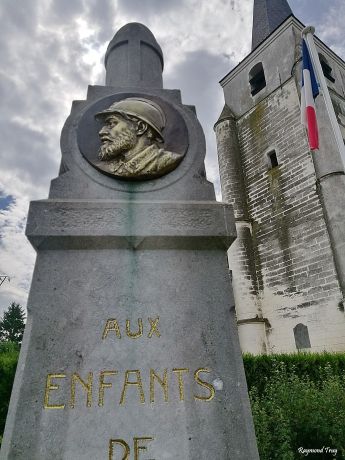 réfection du monument aux morts d'Audencourt.