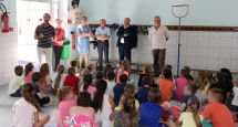 Remise de prix pour les "citoyens en herbe"