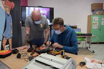 Un atelier Repair Café à Caudry